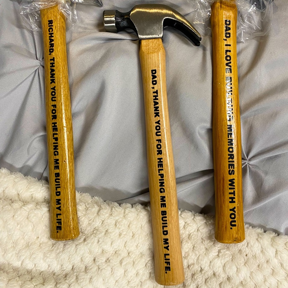 CUSTOMIZE A HAMMER